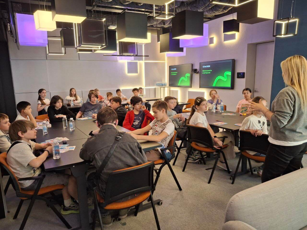 кибердом-07.jpg кибердом-07.jpg